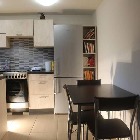 Green Garden Apartment Ingyenes Zart Parkoloval Szeged Exterior foto