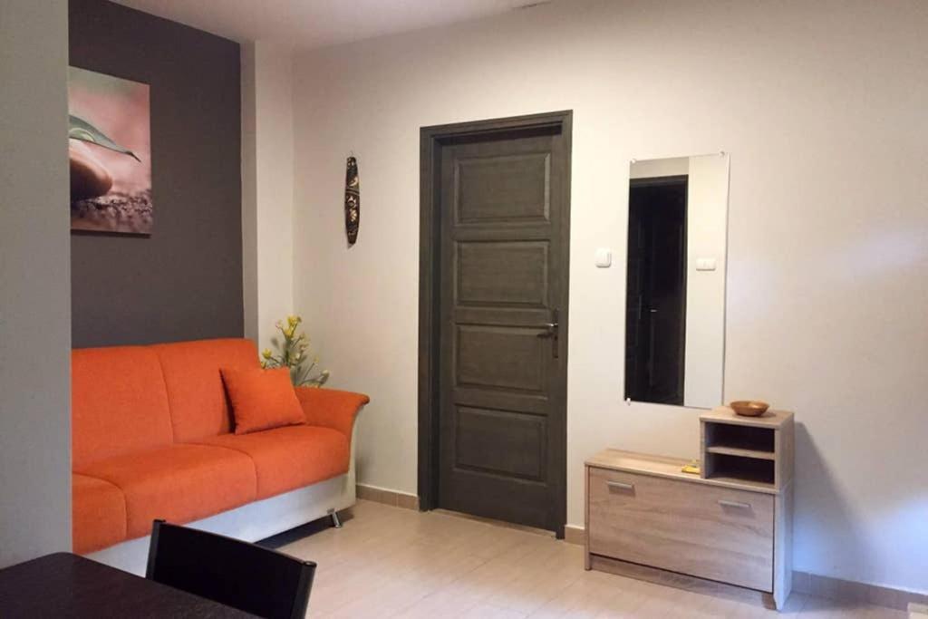 Green Garden Apartment Ingyenes Zart Parkoloval Szeged Exterior foto